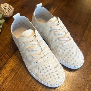 Frog Toggs | Travelers Lace Up Sneaker, Beige Camo